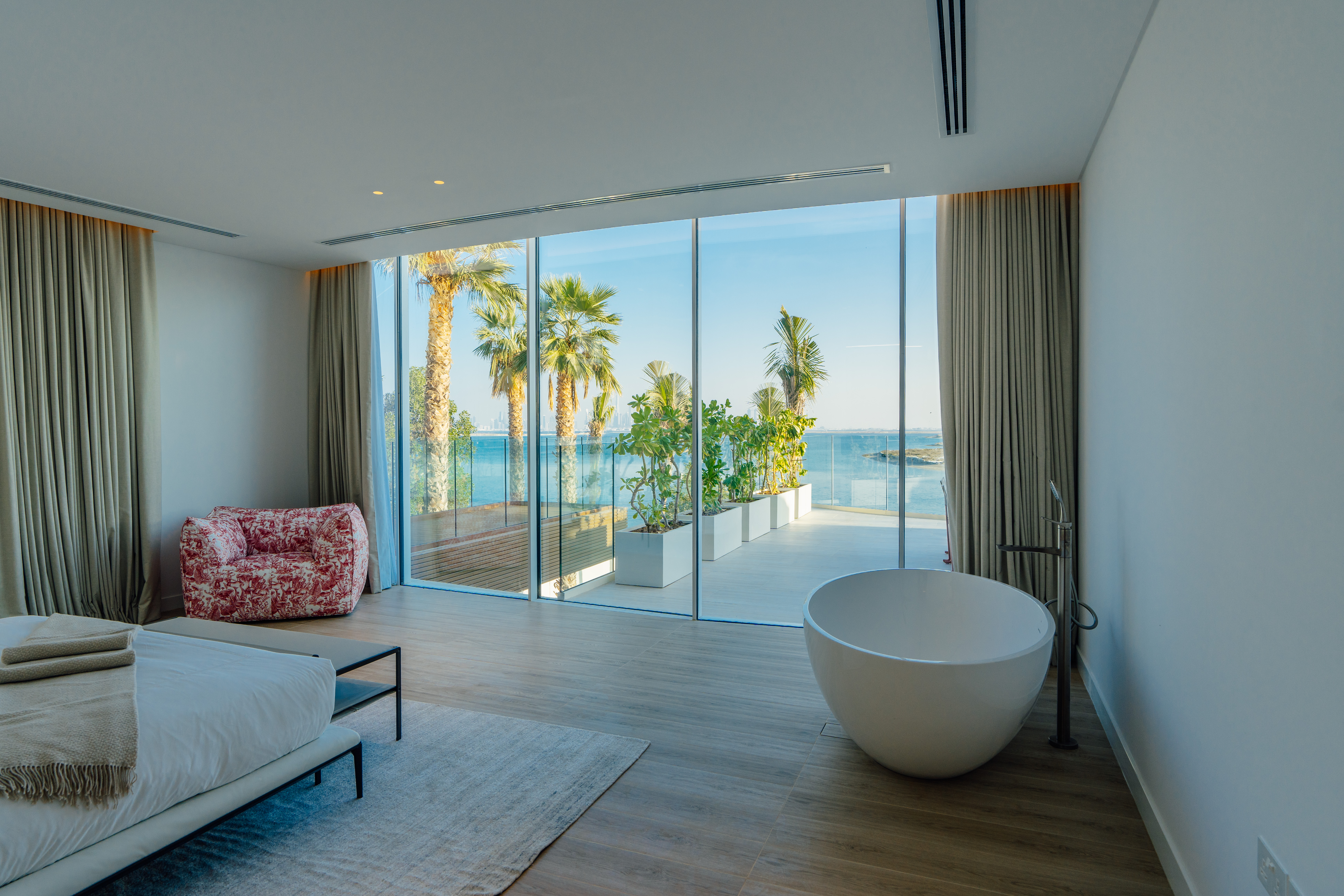 Villa The World Islands - picture 5