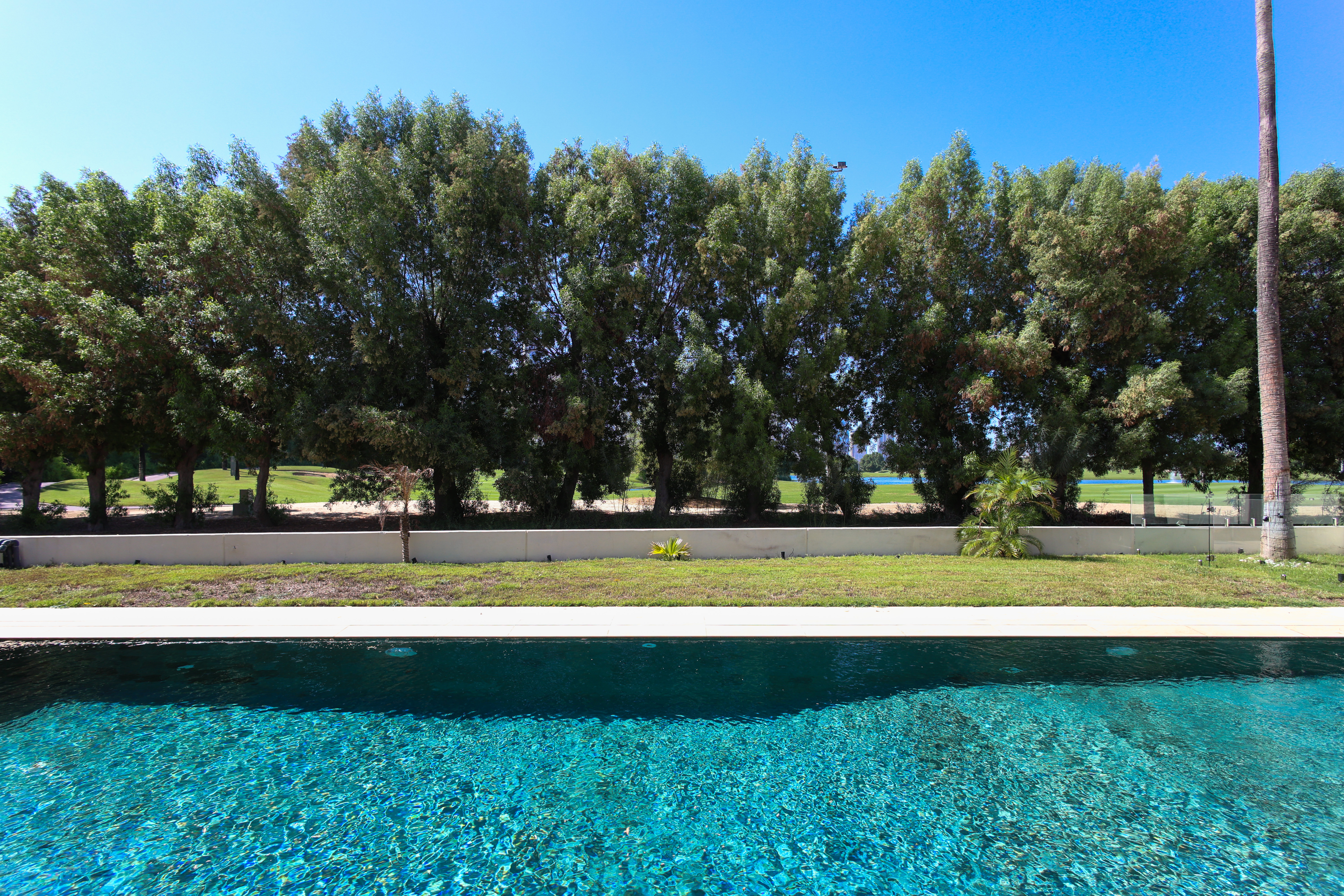 Villa The Lakes - picture 21