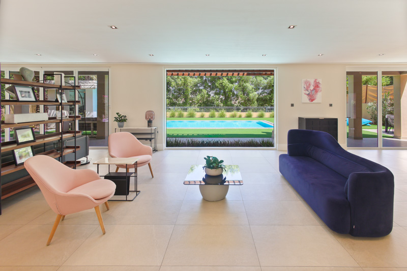 Villa The Lakes