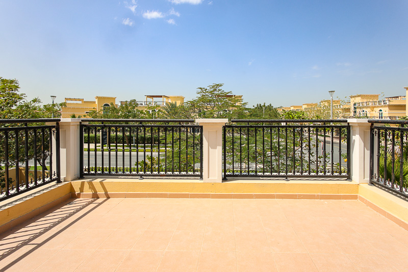 Villa Jumeirah Park - picture 25