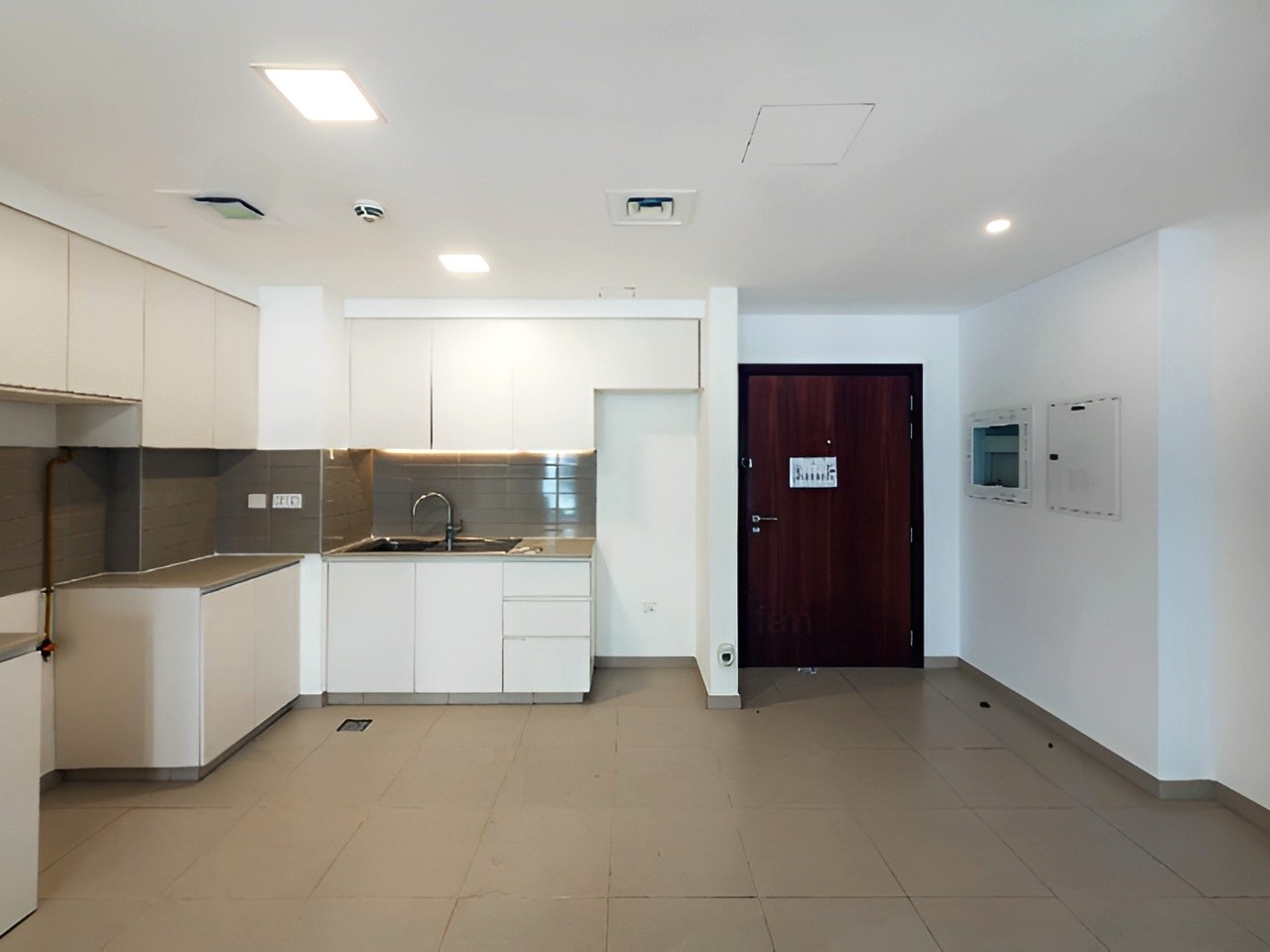 Daire Town Square - picture 8