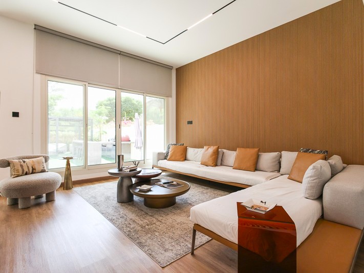 Villa Jumeirah Village Circle - picture 8