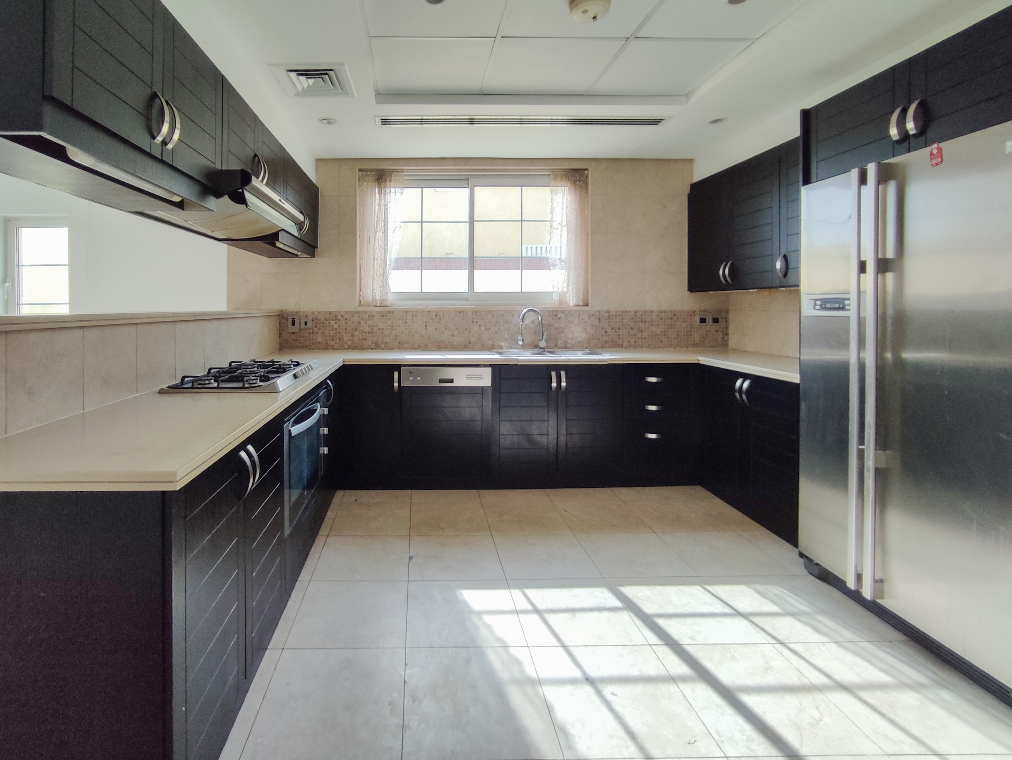 Villa Jumeirah Park - picture 3