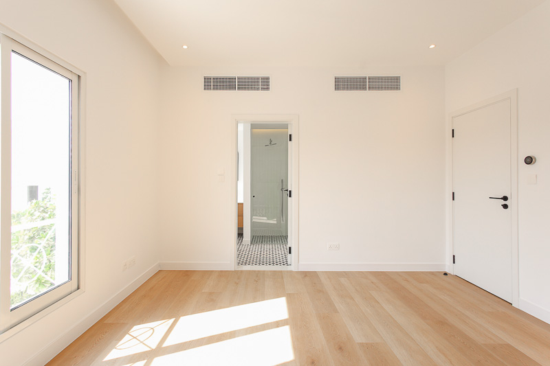 Villa The Lakes - picture 18