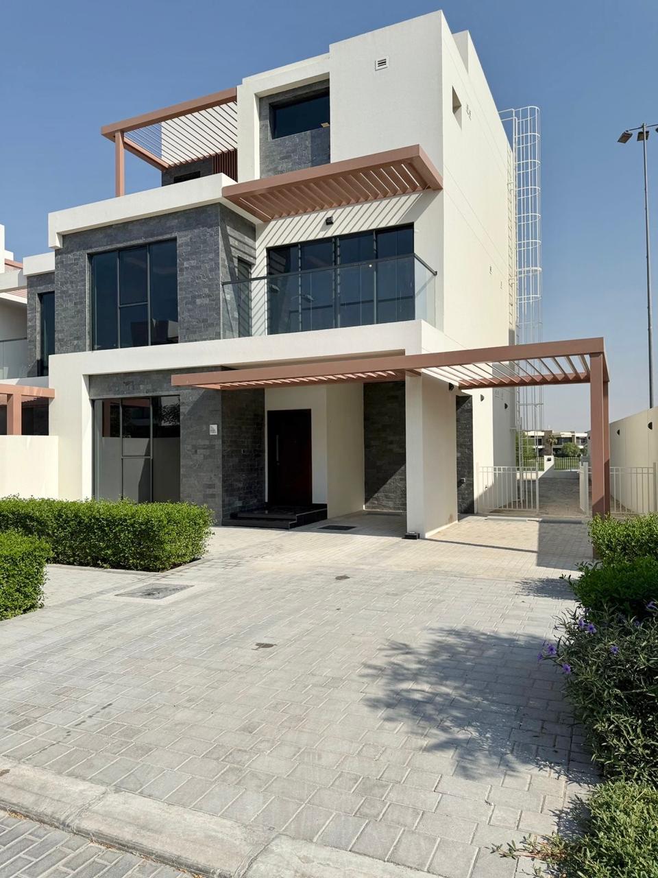 Villa DAMAC Hills - picture 12