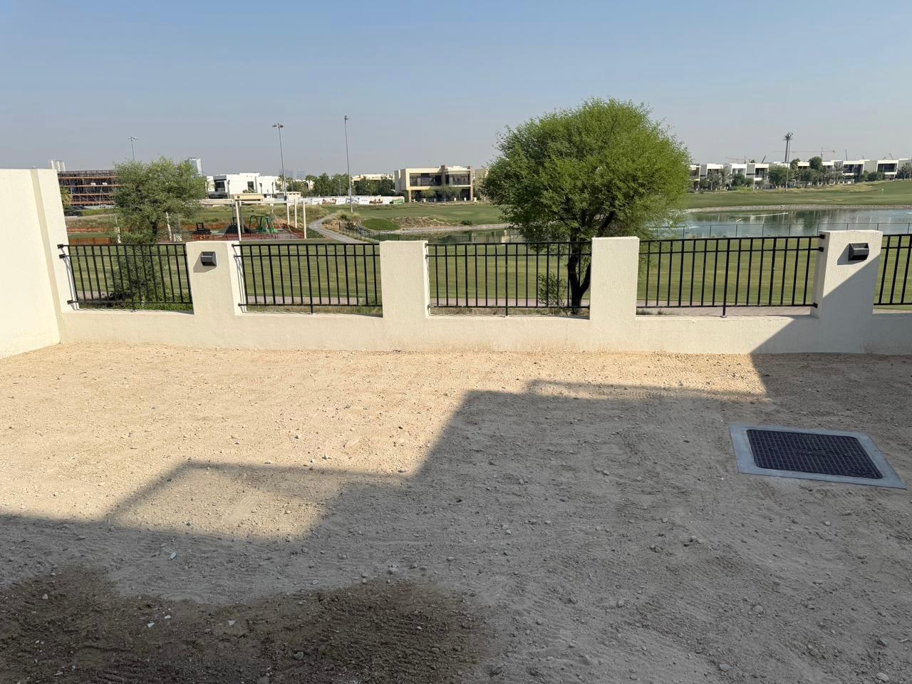 Villa DAMAC Hills - picture 10