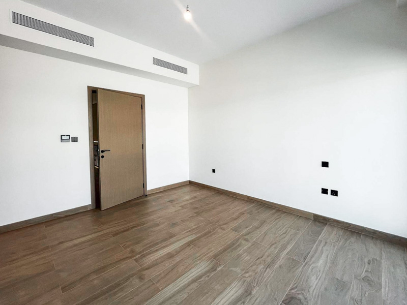 Villa Damac Lagoons - picture 18