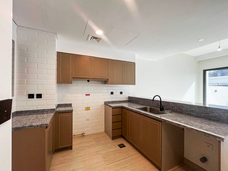 Villa Damac Lagoons - picture 7