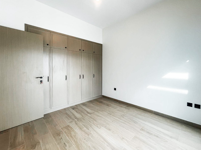 Villa Damac Lagoons - picture 13