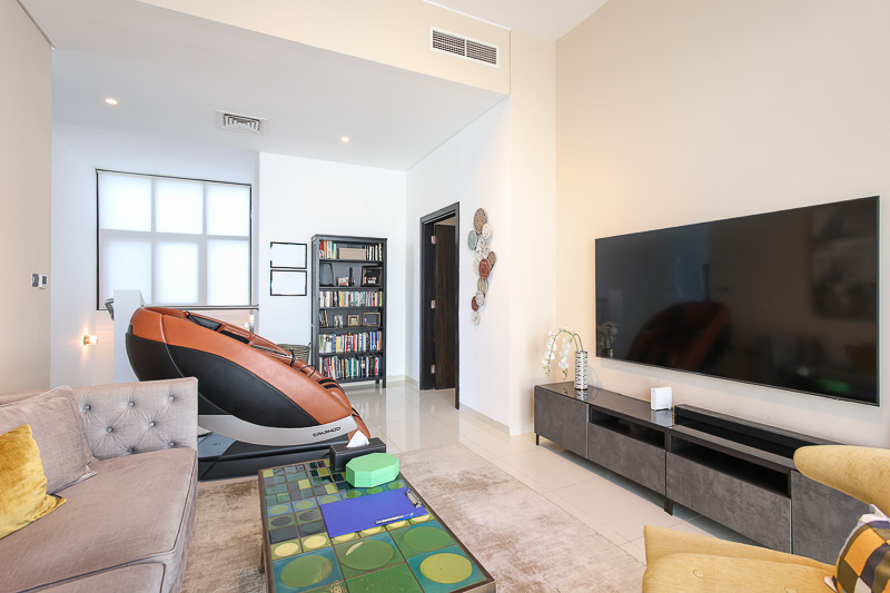 Villa DAMAC Hills - picture 10