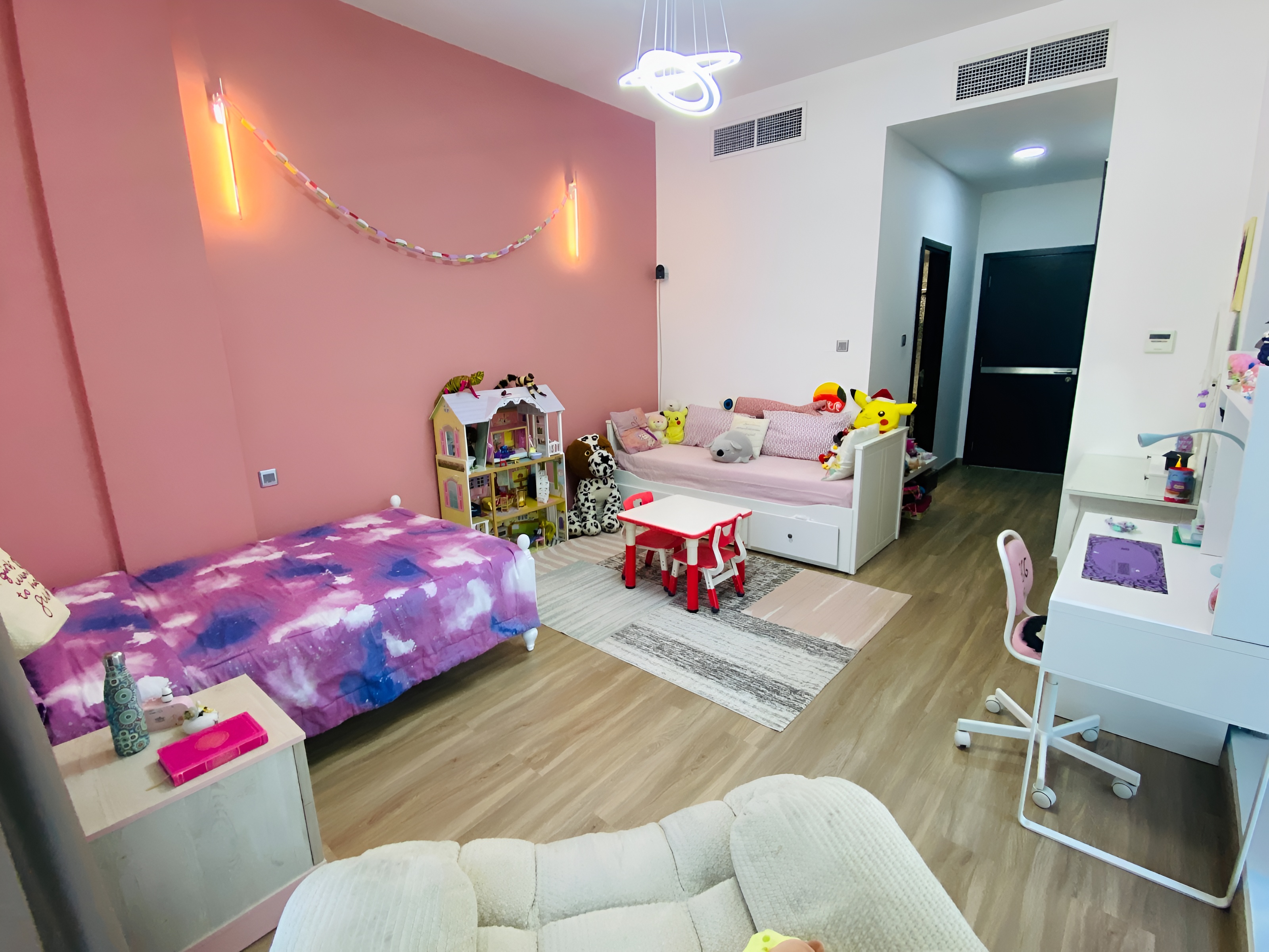 Şehir evi Jumeirah Village Circle - picture 13