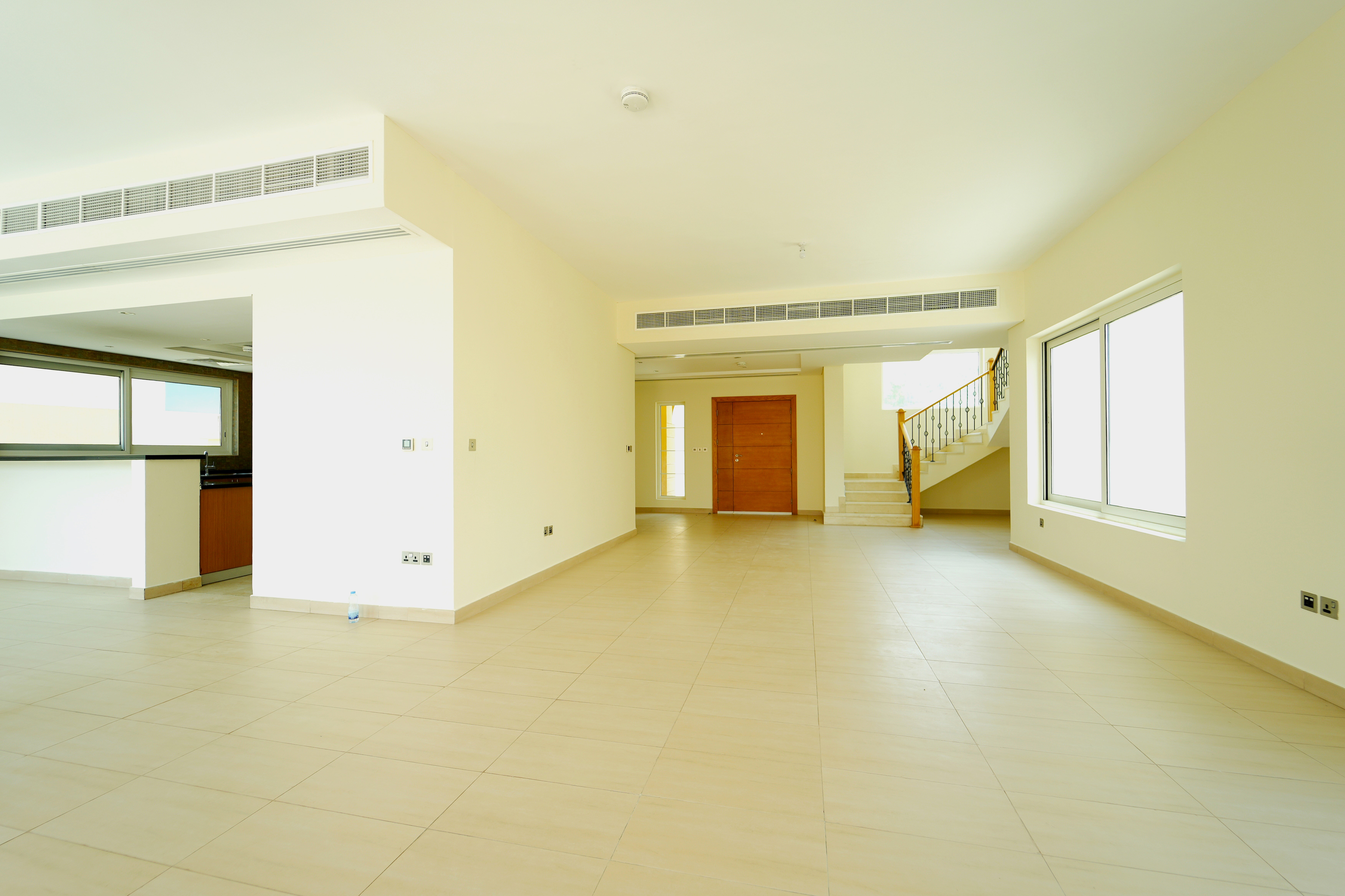 4 Bedroom Villa to rent in - picture 3