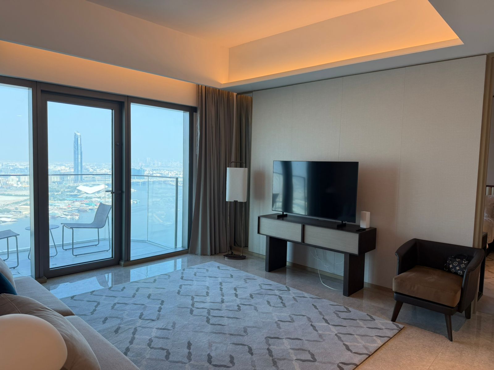 Piso Dubai Creek Harbour (The Lagoons) - picture 1