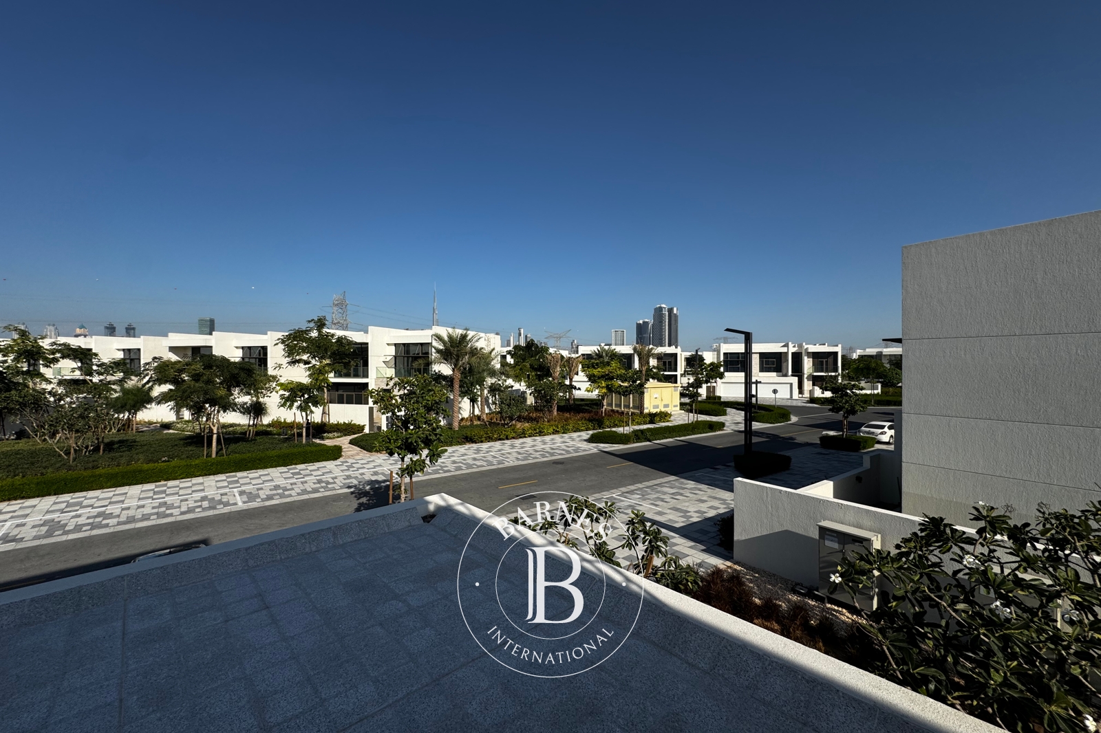 Single Row with Private Pool | Large Plot