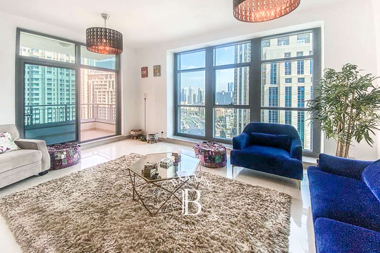 High Floor 2BR | Bright | Downtown Dubai