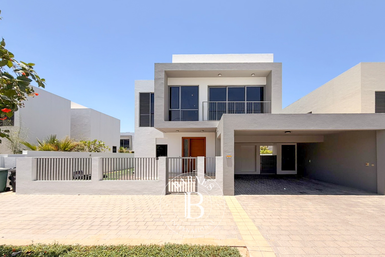 Vacant | Large Layout | Close to Pool