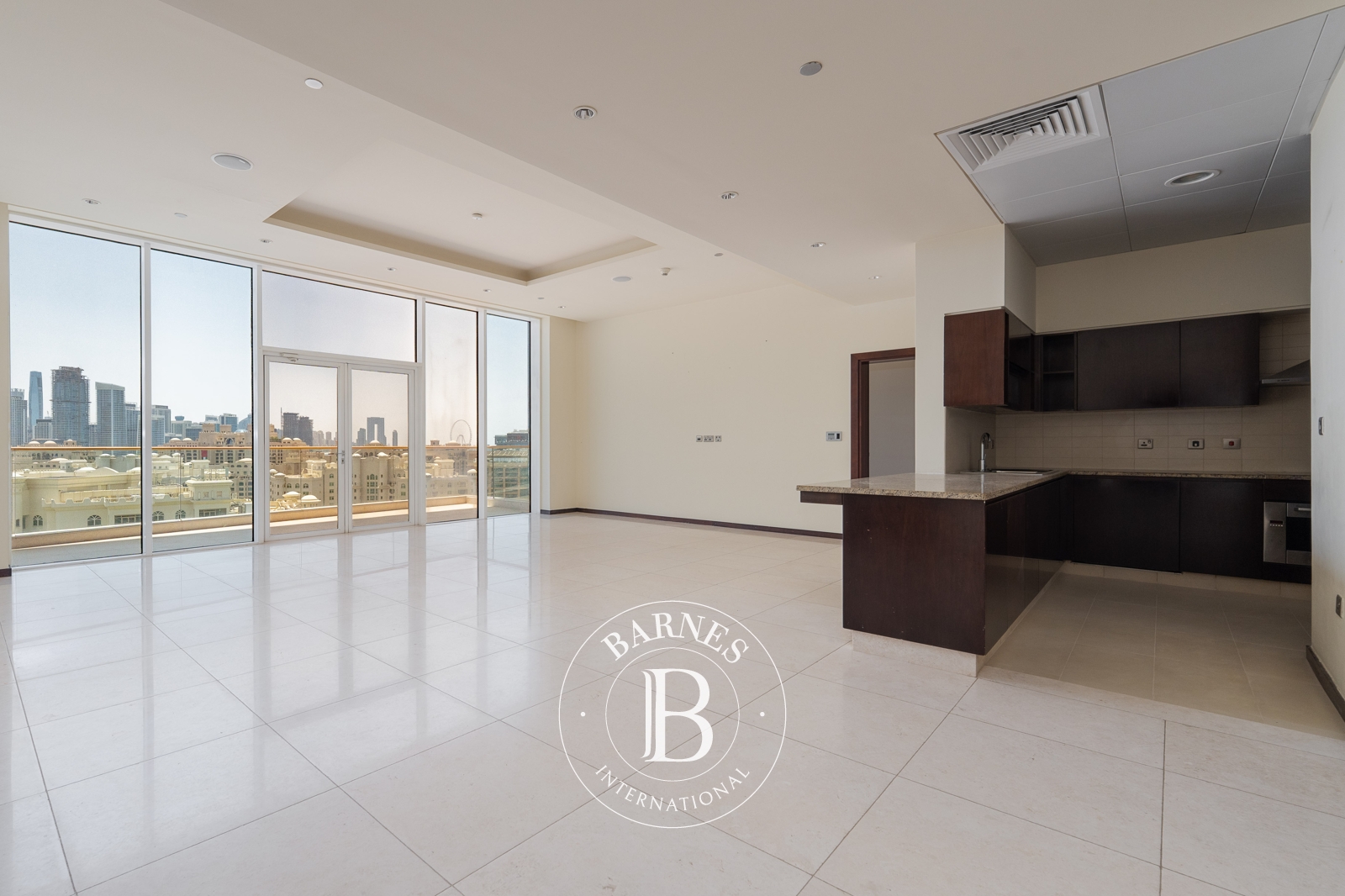 Sea View | Beach Access | Palm Jumeirah