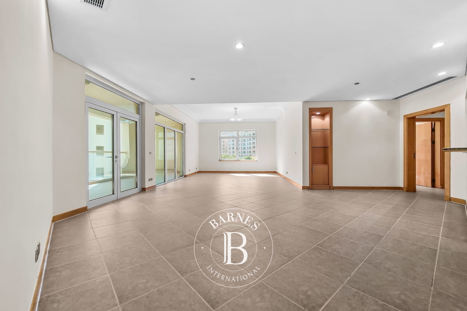 Spacious Family Apartment | Great Location